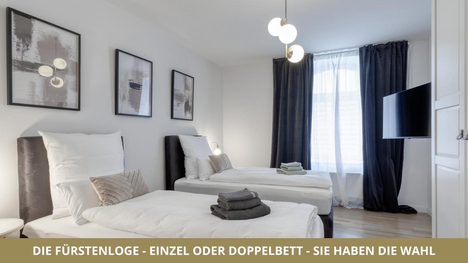 Neu Fewo Fuerstenloge 1-6 Pers Hinter Dem Markgraeflichen Opernhaus - 2 Schlafzimmer Mit Boxspringbetten 4 Einzel Oder 2 Doppelbetten, Balkon Und Einbaukueche, Barrierearm Байройт Екстер'єр фото